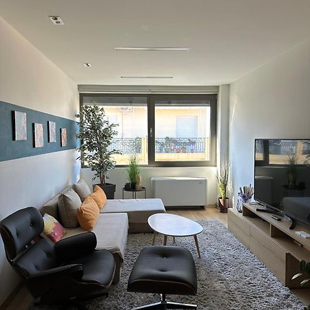 Urban Apartment Amaliada 외부 사진